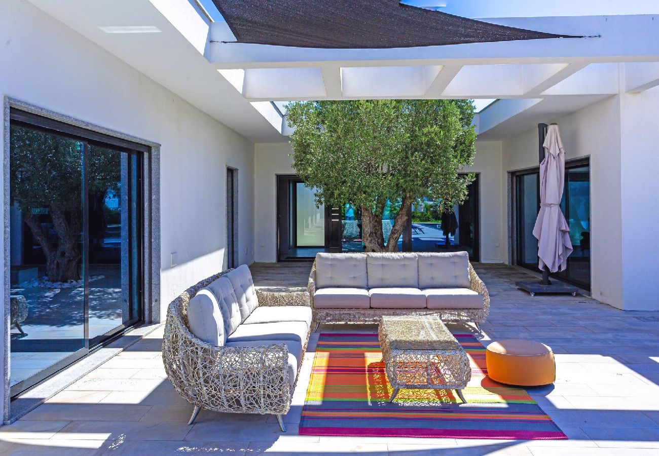Villa em Quelfes - Blue Hill Boutique Villa