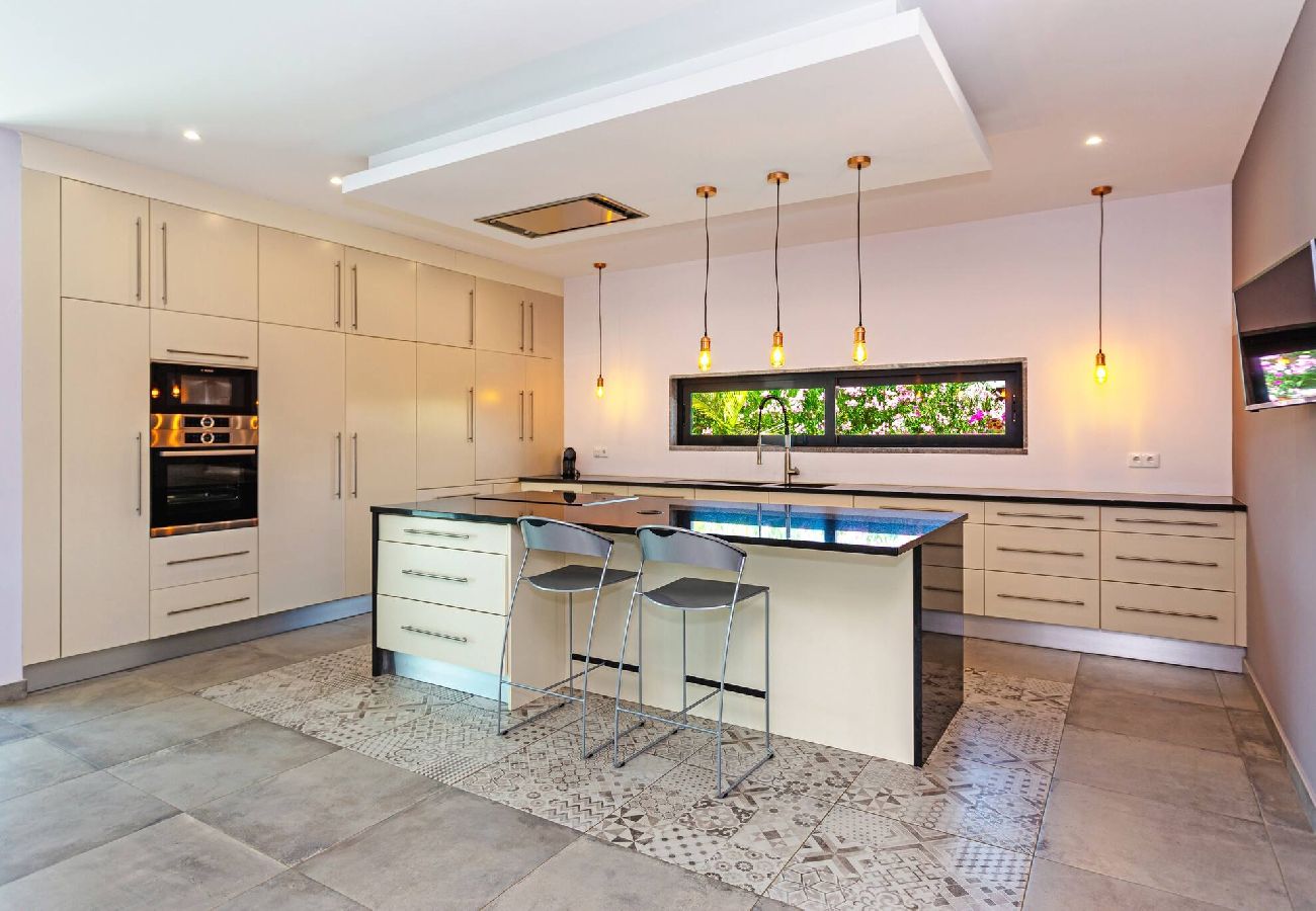 Villa em Quelfes - Blue Hill Boutique Villa