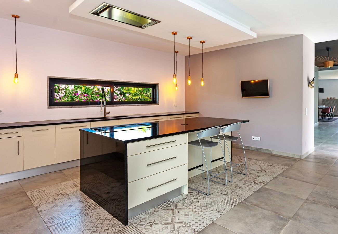 Villa em Quelfes - Blue Hill Boutique Villa