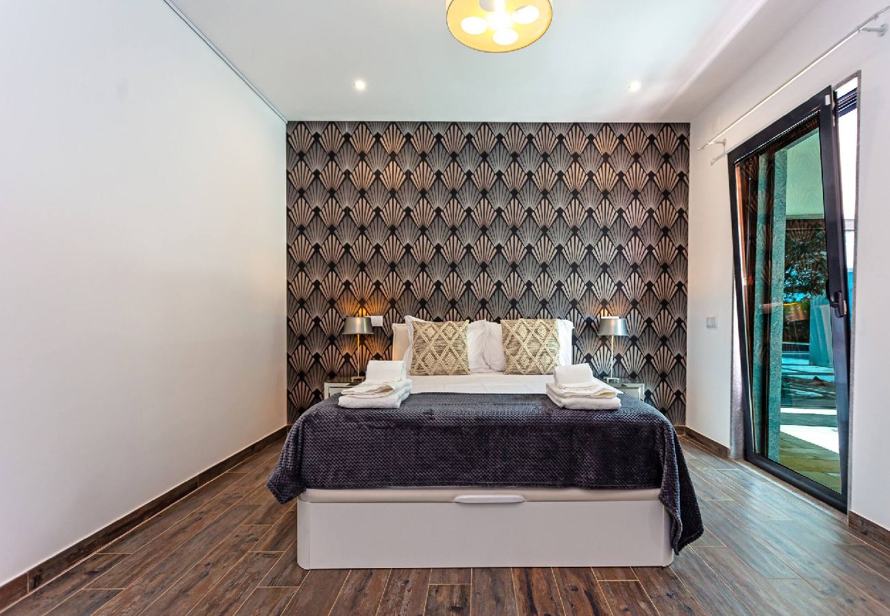 Villa em Quelfes - Blue Hill Boutique Villa