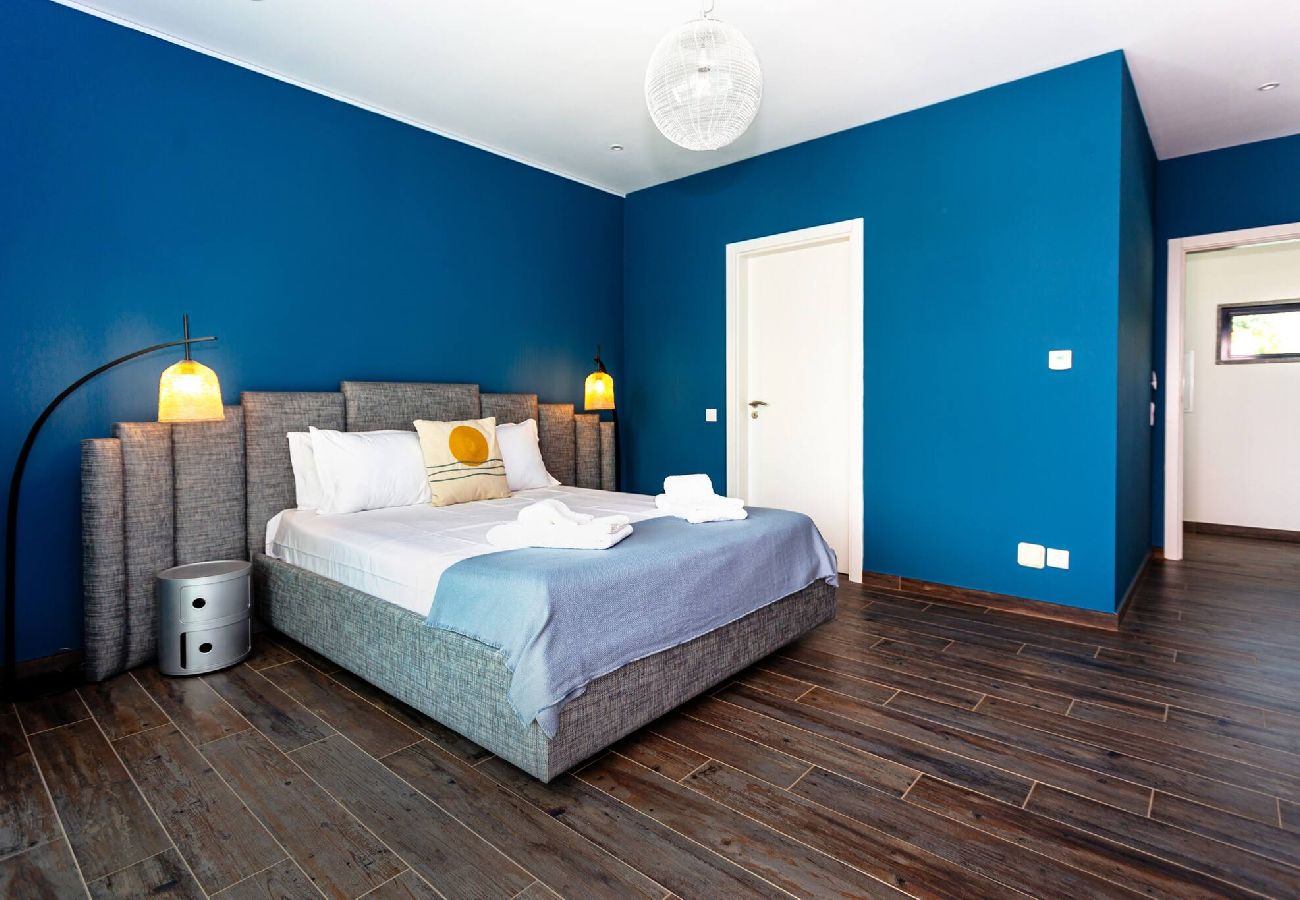 Villa em Quelfes - Blue Hill Boutique Villa