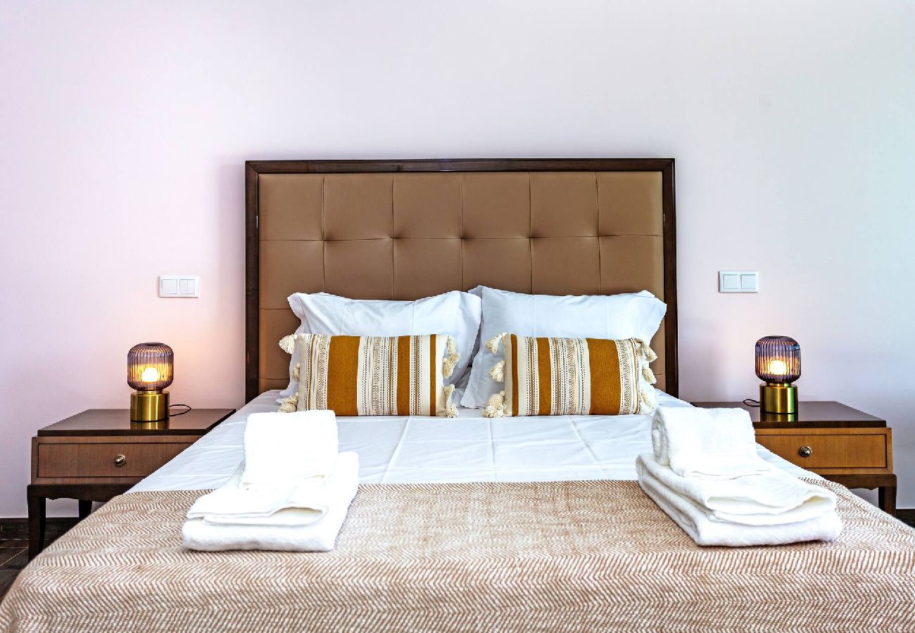 Villa em Quelfes - Blue Hill Boutique Villa