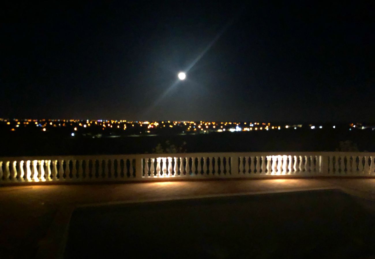 Villa em Moncarapacho - Casa Branca Fuzeta