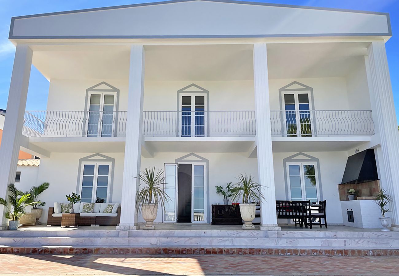 Villa em Moncarapacho - Casa Branca Fuzeta