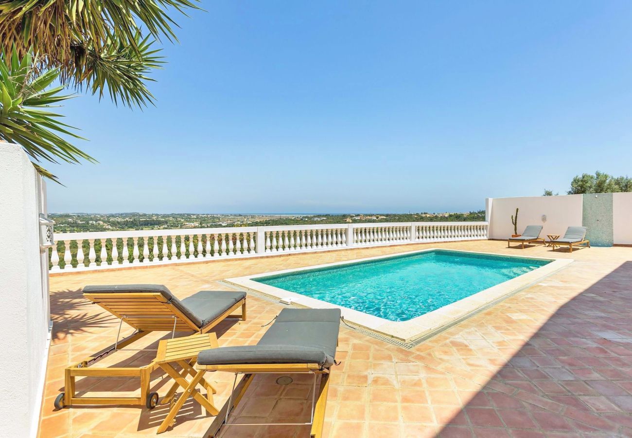 Villa em Moncarapacho - Casa Branca Fuzeta