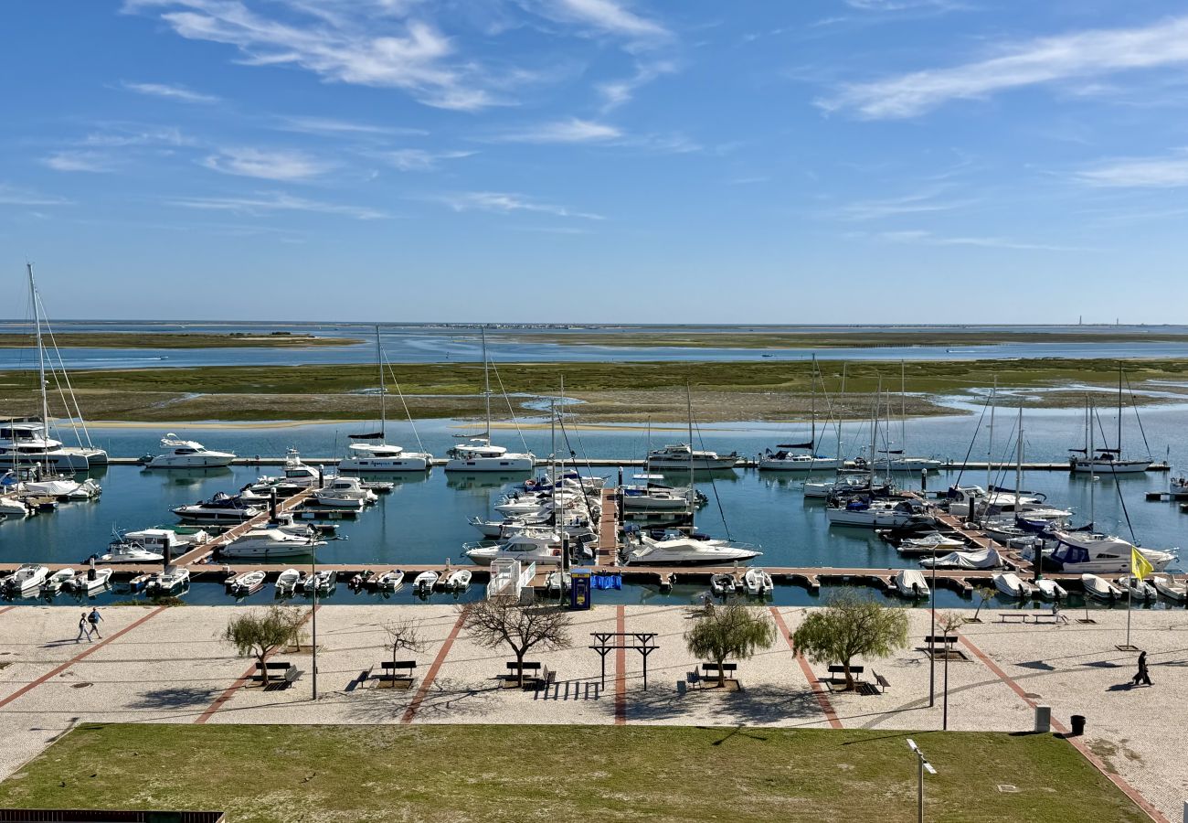 Apartamento em Olhão - Bunksy Flat Delmar Waterfront