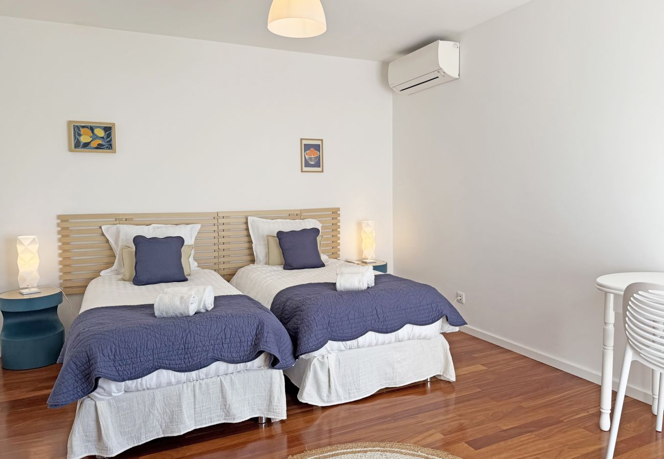 Casa geminada em Fuseta - MAZ Maison Azul Fuseta