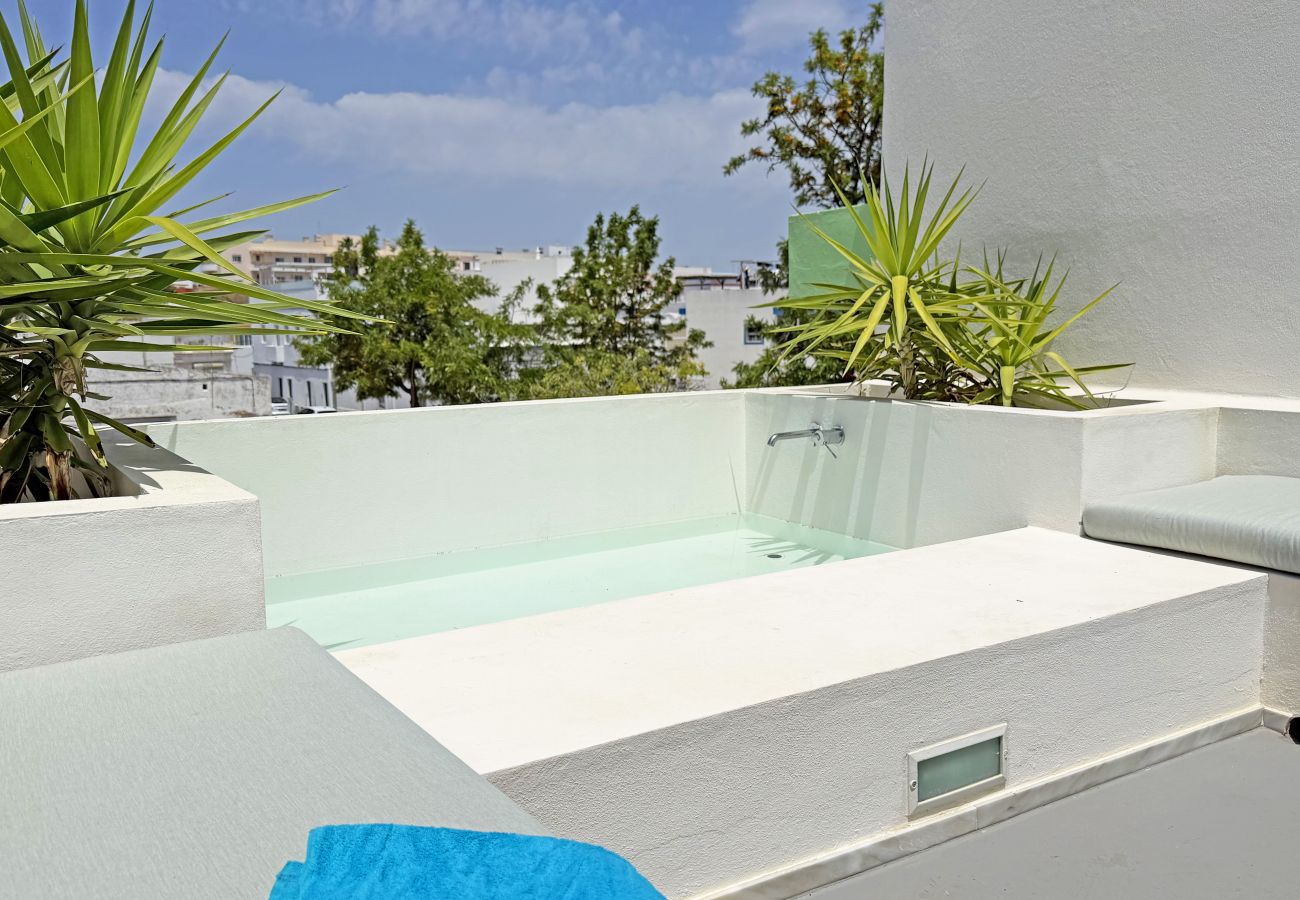 Casa geminada em Olhão - Cubista Designer House Olhão