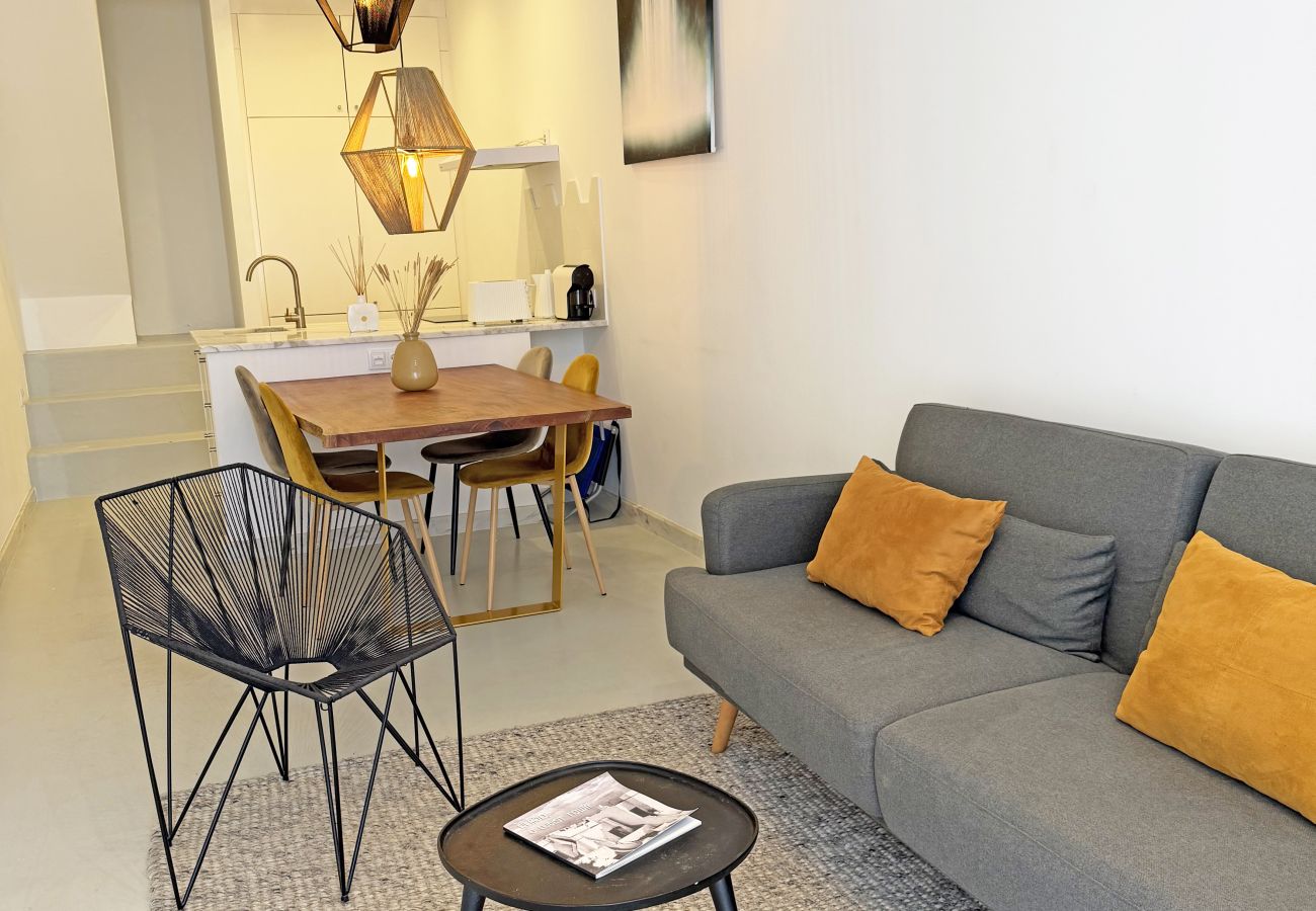 Casa geminada em Olhão - Cubista Designer House Olhão