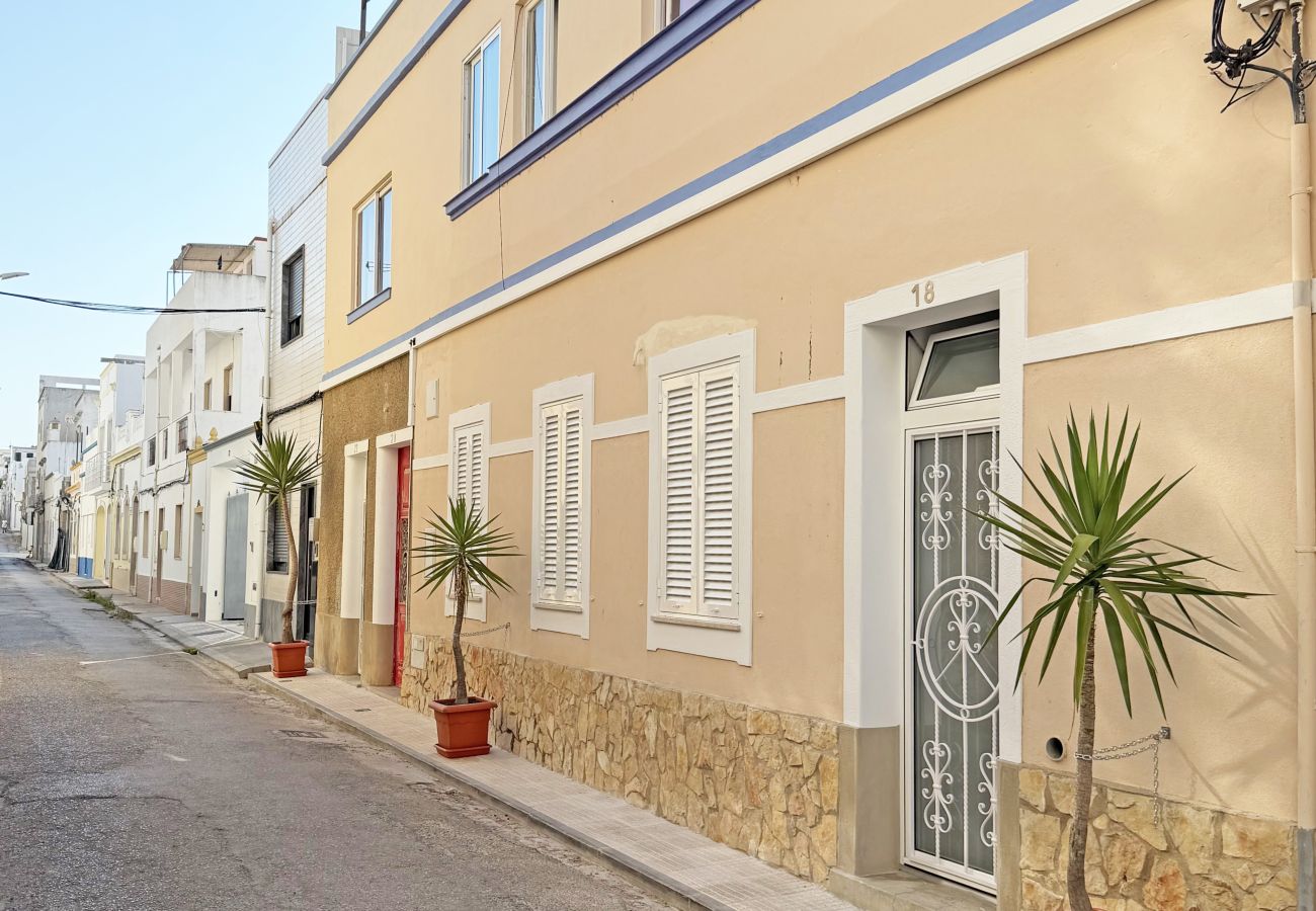 Casa geminada em Fuseta - Red Flamingo Townhouse Fuseta