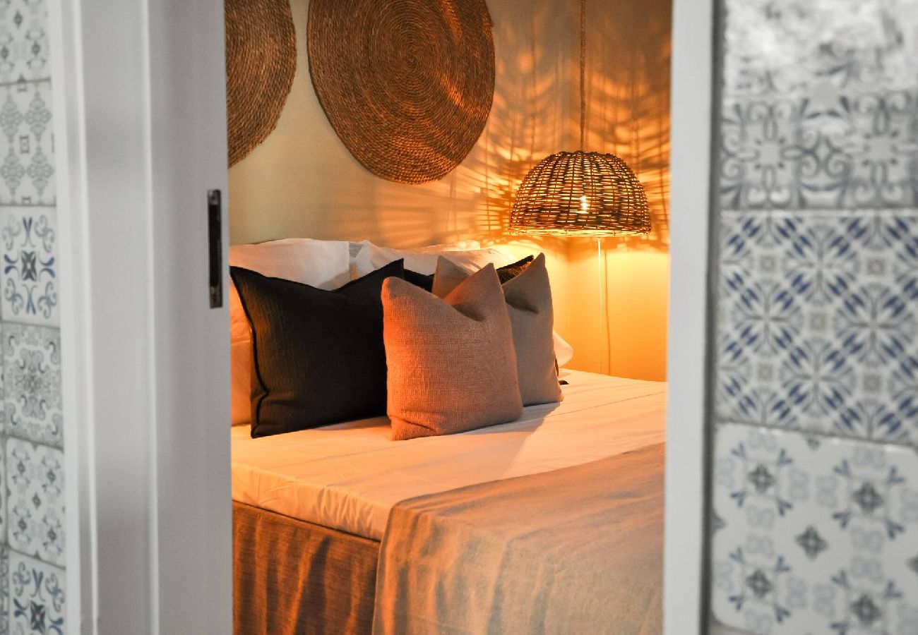 Apartment in Tavira - Casa Salinas, Elegant Flat w patio in Taviras Hist