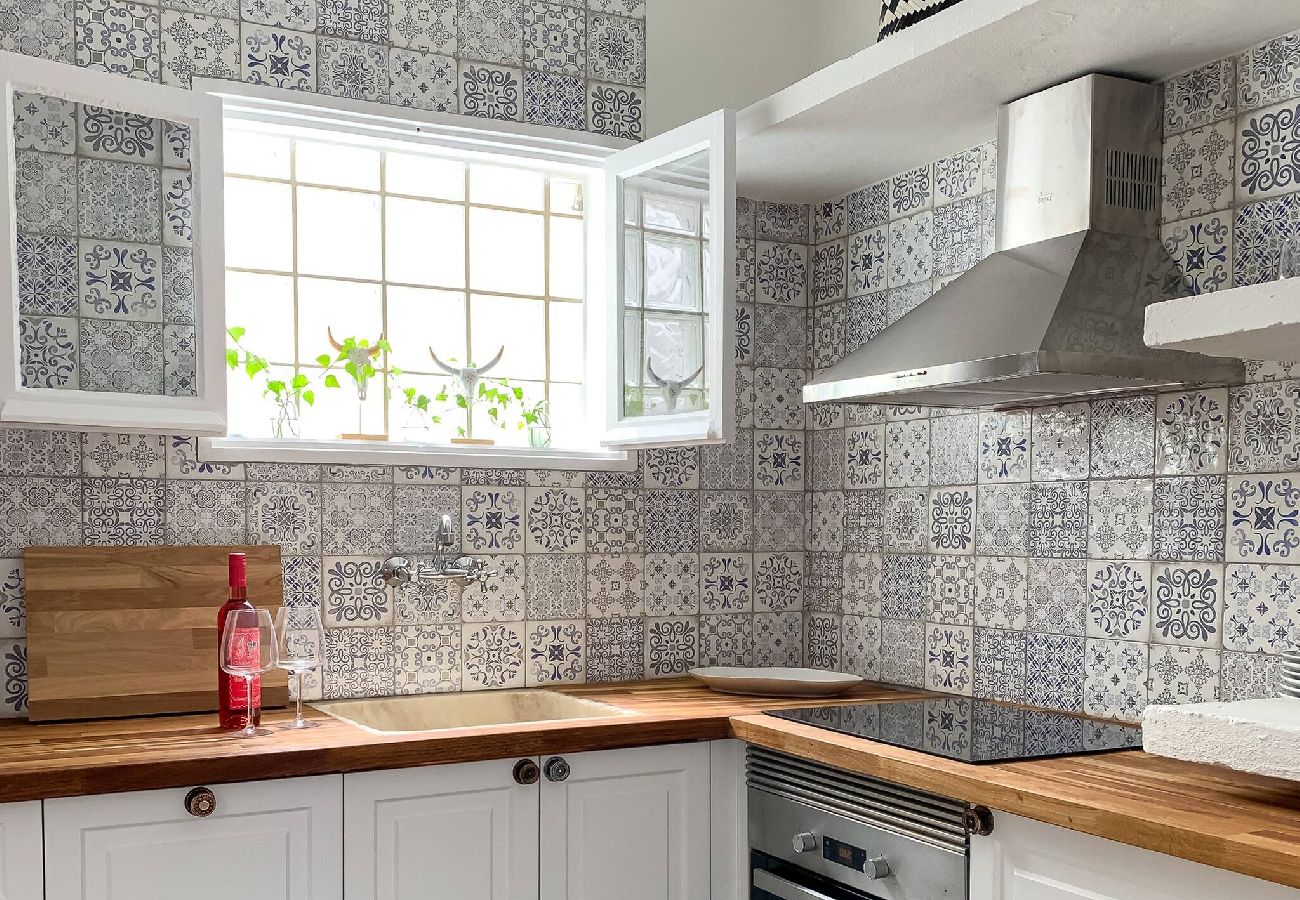 Apartment in Tavira - Casa Salinas, Elegant Flat w patio in Taviras Hist