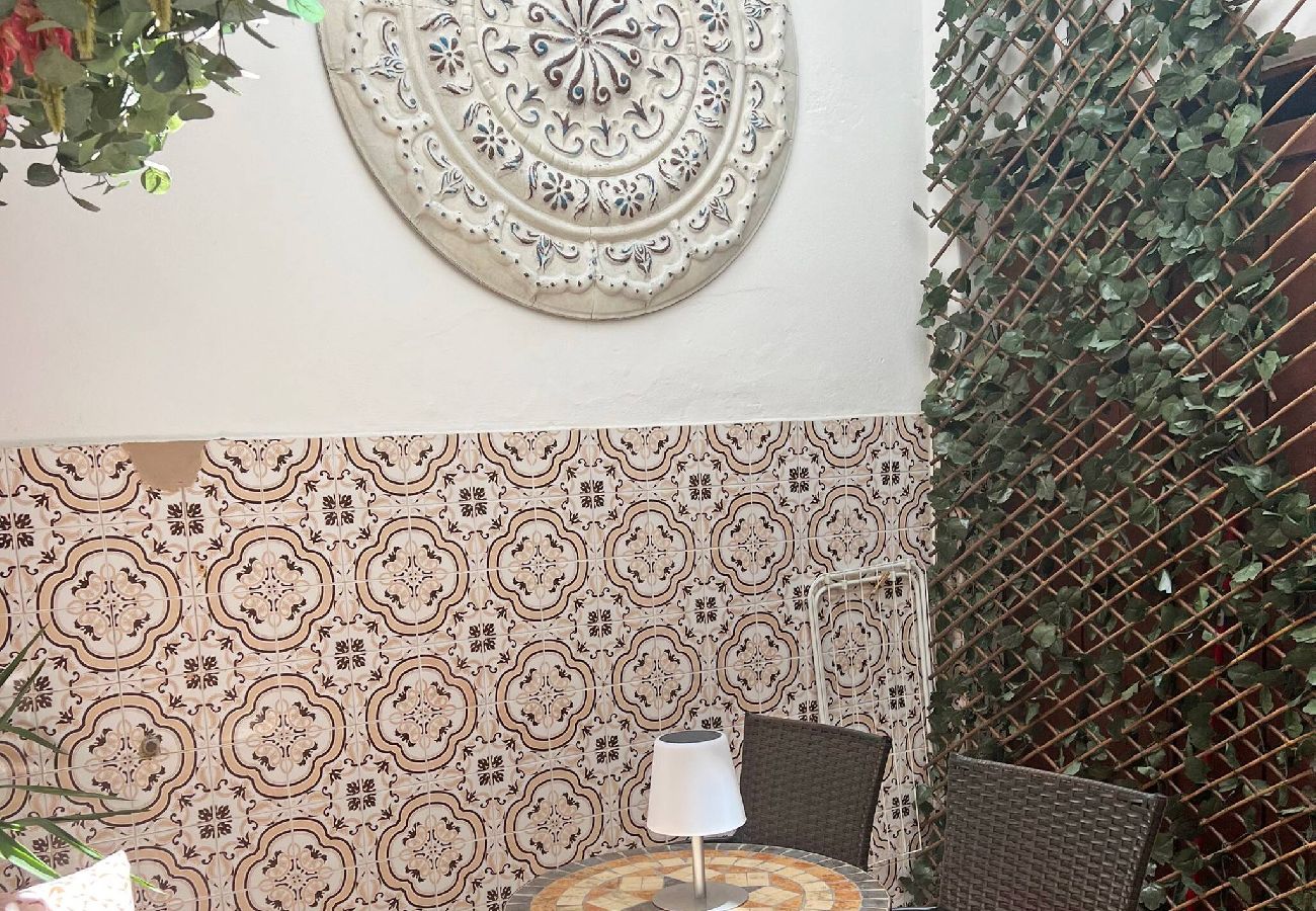 Apartment in Tavira - Casa Salinas, Elegant Flat w patio in Taviras Hist