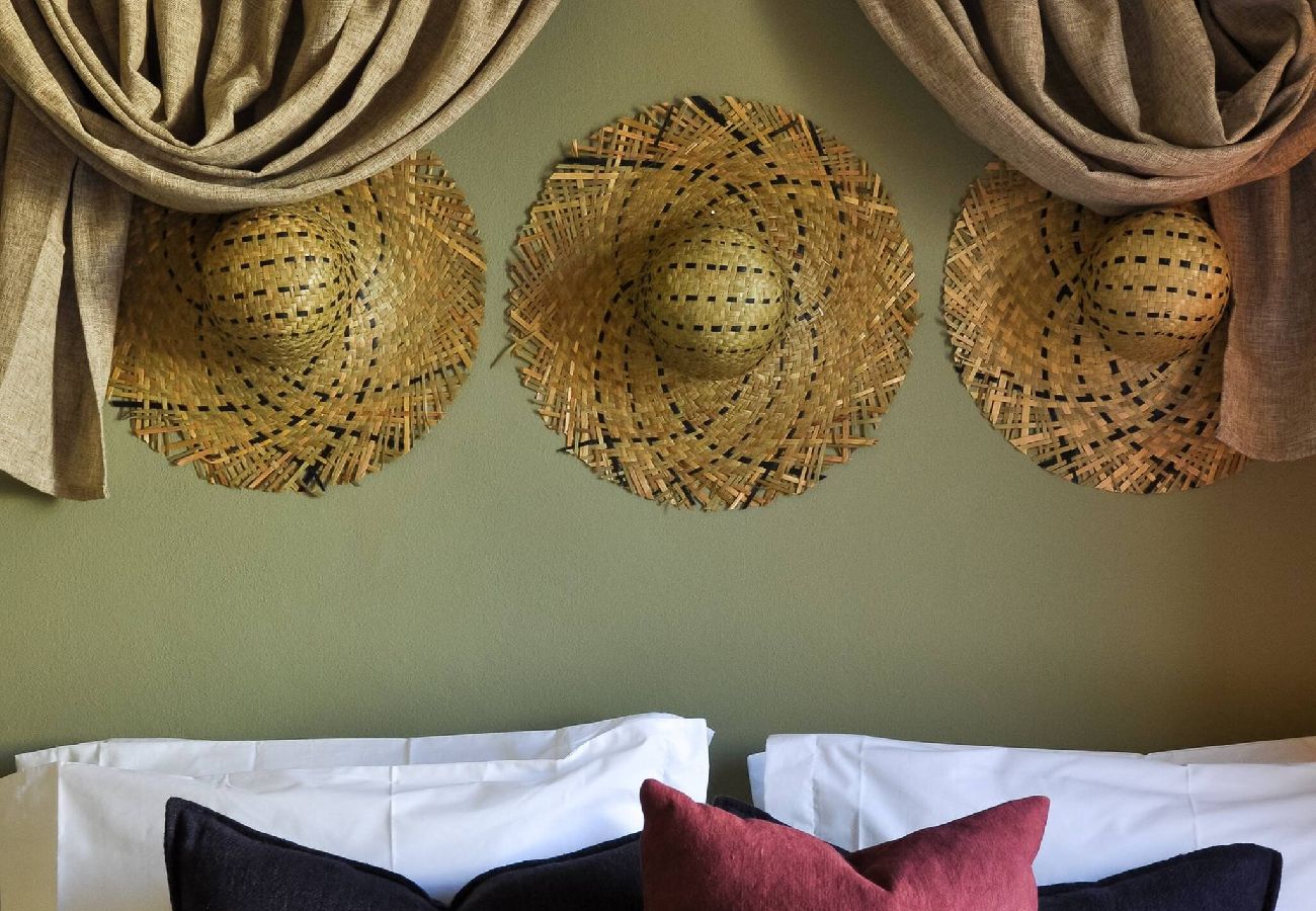 Apartment in Tavira - Chic Suite Figueiras w/Balcony, Historical center
