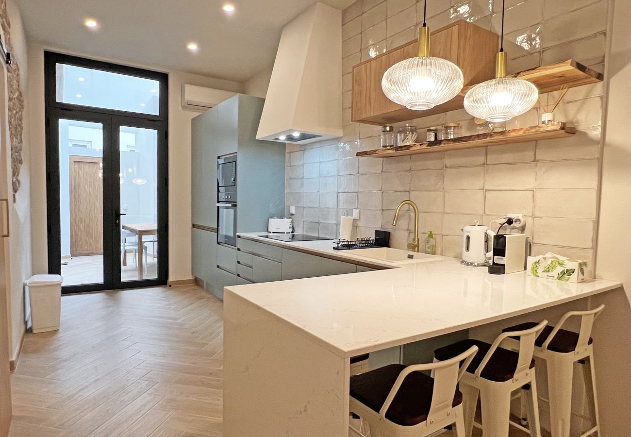 Apartment in Fuseta - Wellstone Steps to the Sea