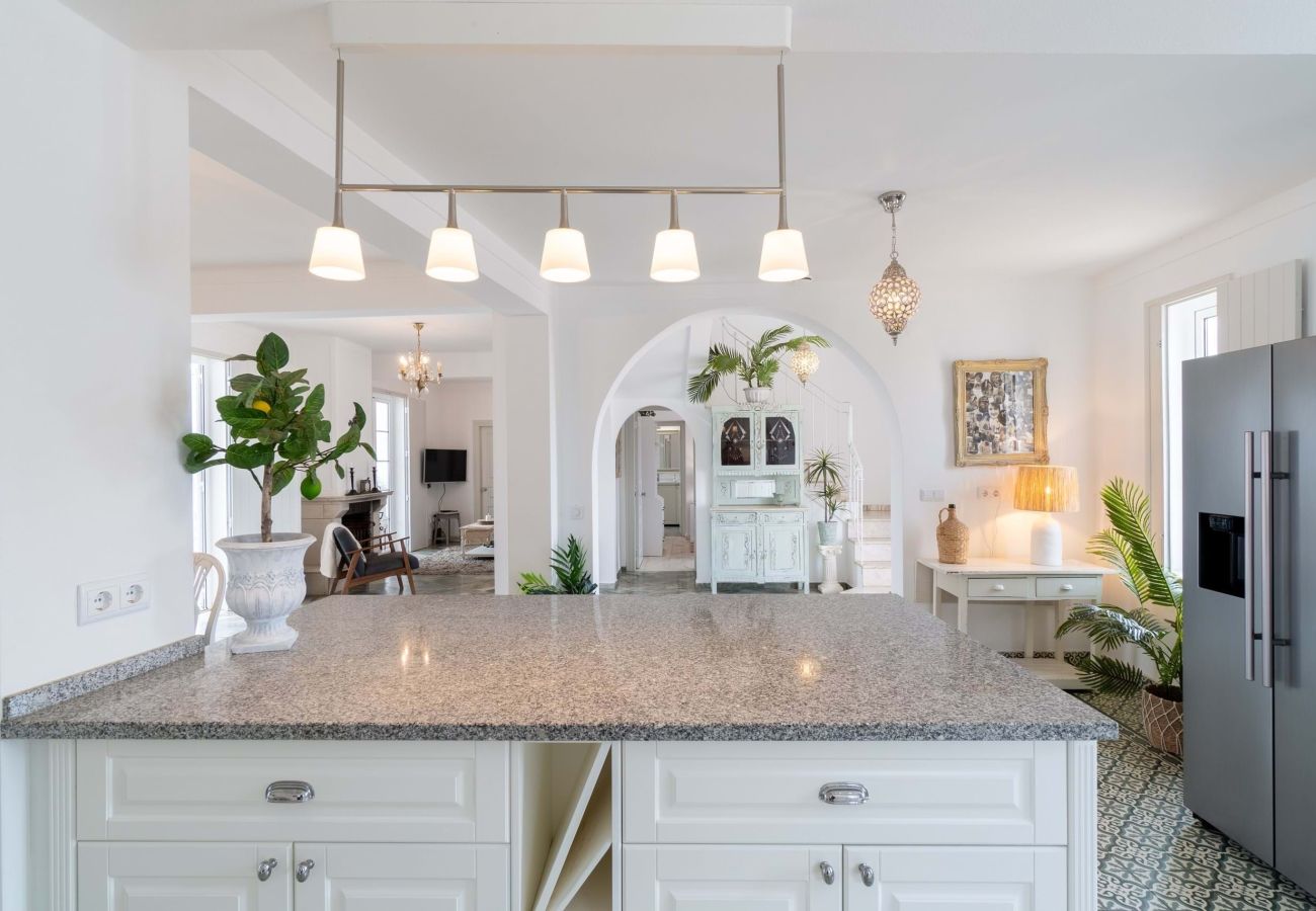 Villa in Moncarapacho - Casa Branca Fuzeta