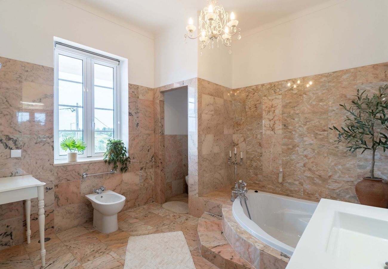 Villa in Moncarapacho - Casa Branca Fuzeta