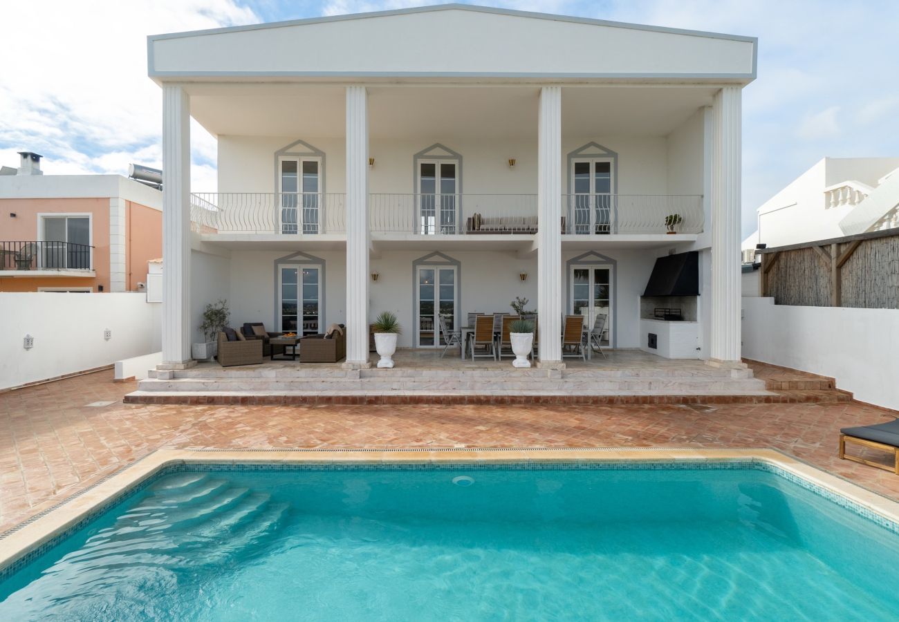 Villa in Moncarapacho - Casa Branca Fuzeta