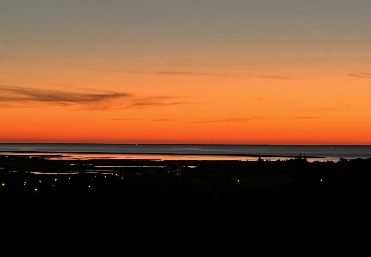 Villa in Moncarapacho - Casa Branca Fuzeta