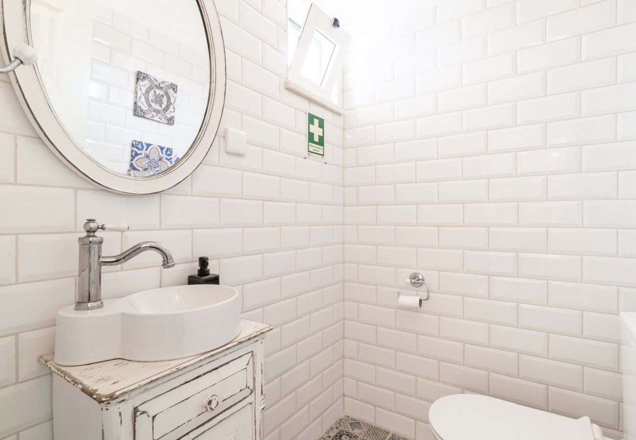 Villa in Moncarapacho - Casa Branca Fuzeta