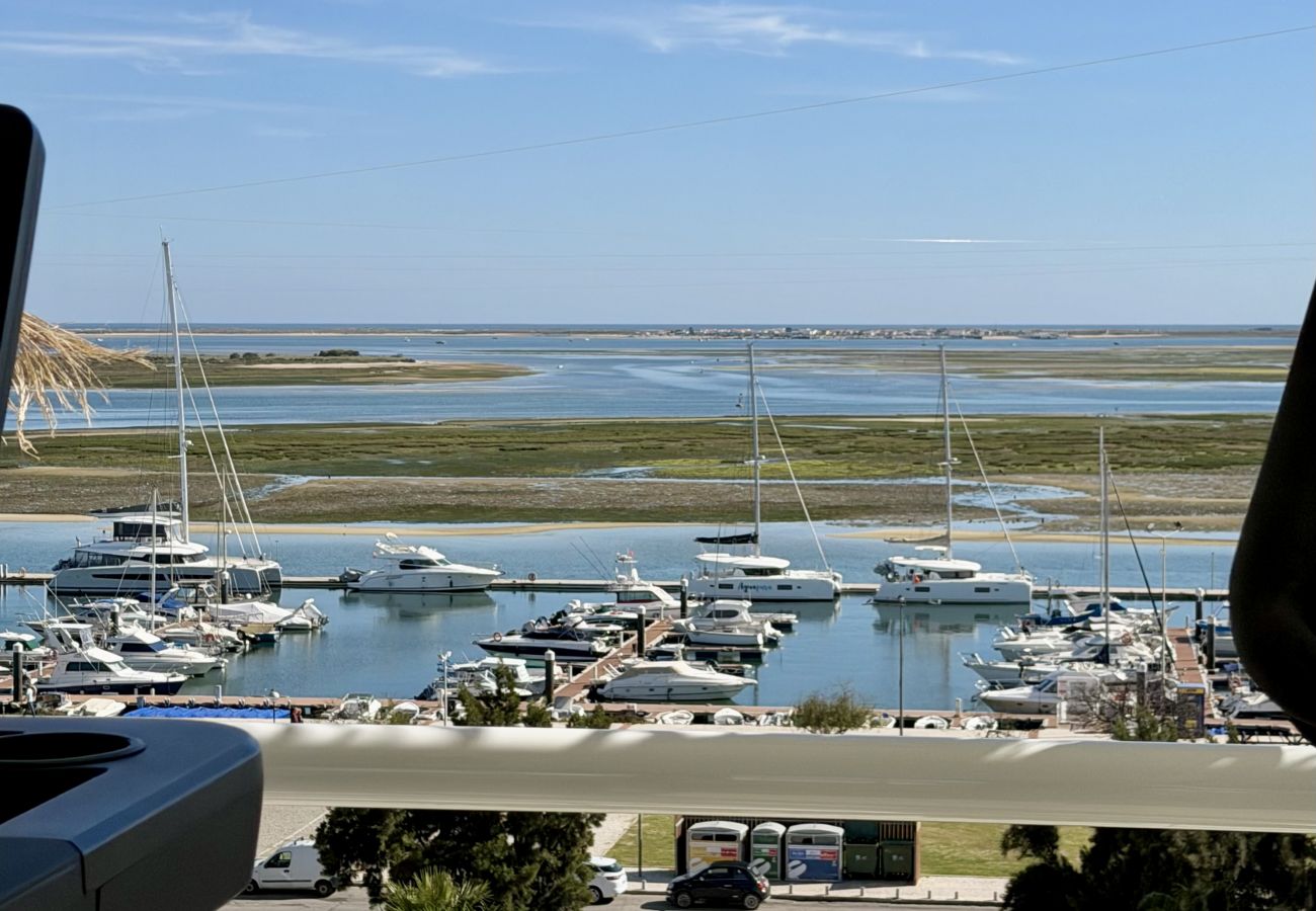 Apartment in Olhão - Bunksy Flat Delmar Waterfront
