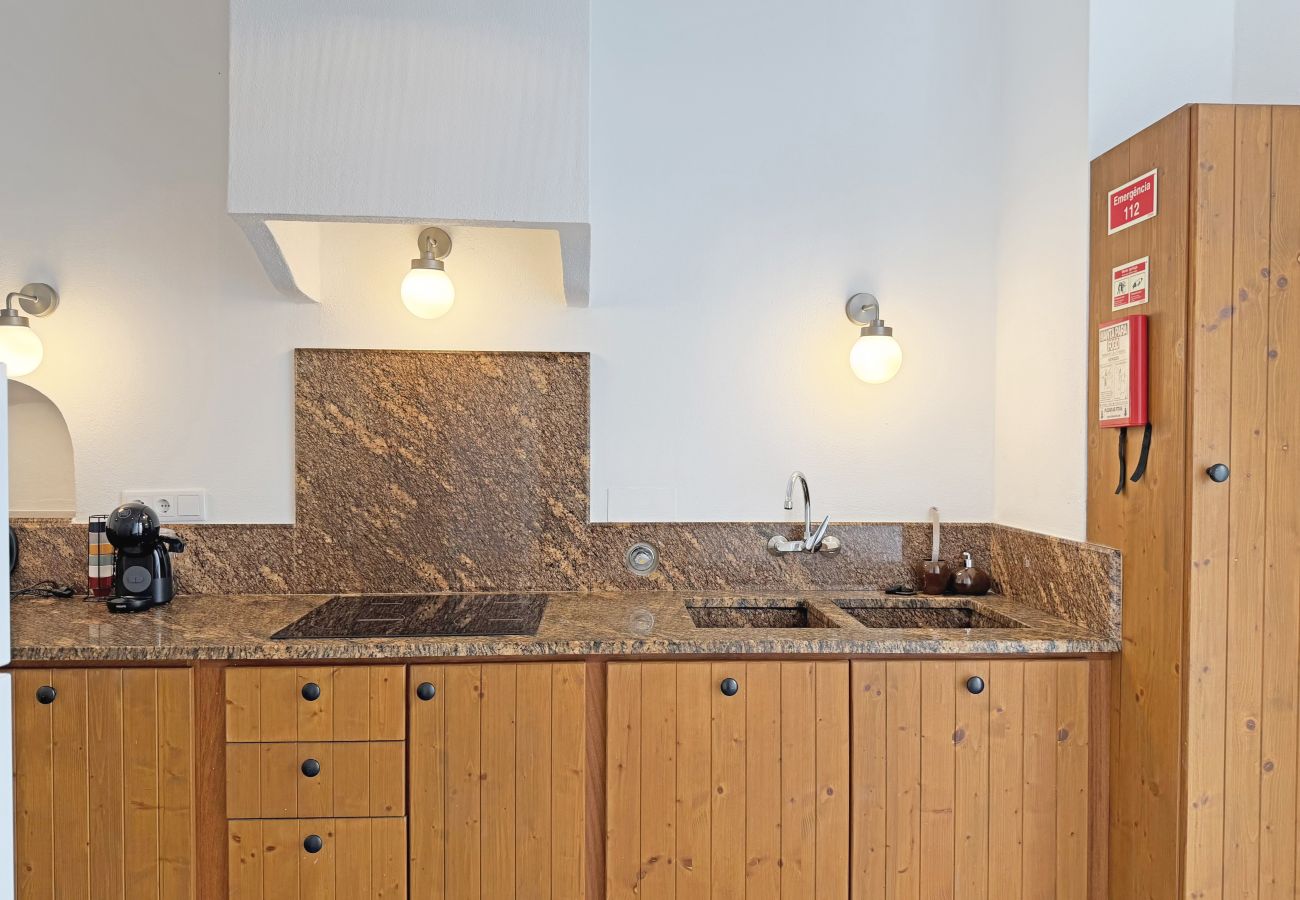Terraced House in Fuseta - Red Flamingo Townhouse Fuseta