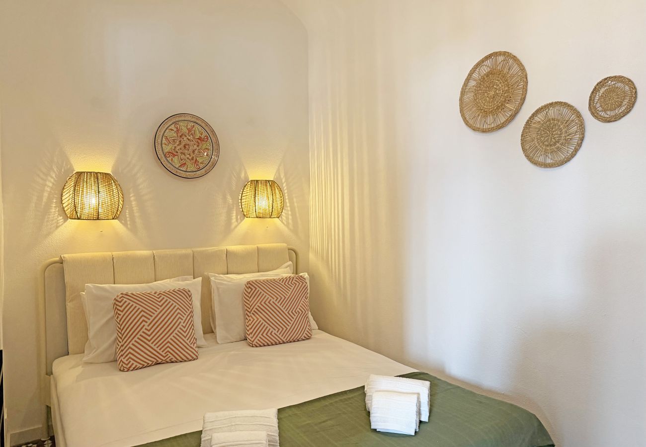 Terraced House in Fuseta - Red Flamingo Townhouse Fuseta